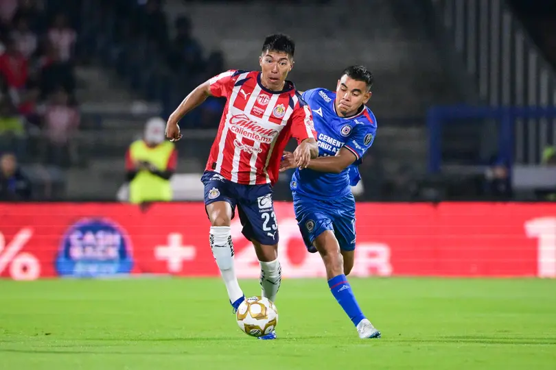 Cruz Azul y Chivas se reencuentran después de la Liguilla anterior | Imago7