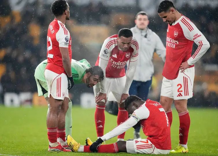Arsenal se lamenta la remontada en contra | AP