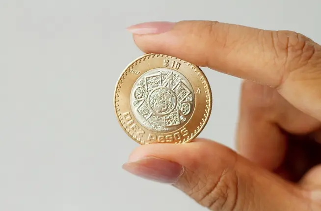 En 2025, se registraron 970 monedas falsas de 10 pesos / FREEPIK