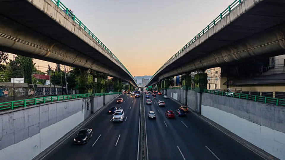 Algunos automóviles no se ven afectados por el programa y pueden circular normalmente. / iStock