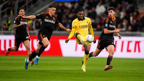 Rafa Leao marca gol al Como | AP