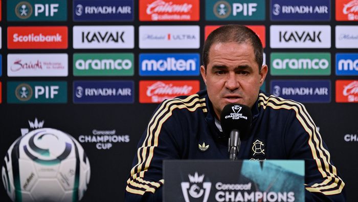 André Jardine en conferencia de prensa previo a un partido de América en la Copa de Campeones Concacaf | MEXSPORT