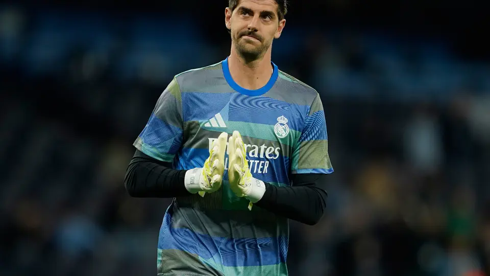 ¿Adiós a la Copa del Mundo? Thibaut Courtois sale lesionado al medio tiempo en la victoria del Real Madrid