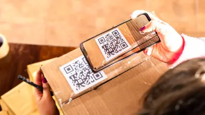 Alertan por fraude con códigos QR en CDMX: así operan los “paquetes sorpresa”