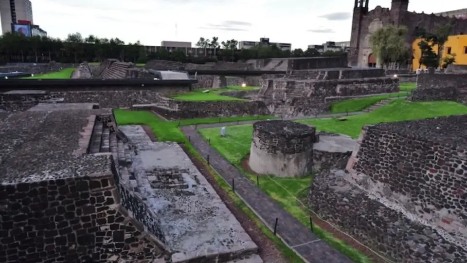 Objetos hallados refuerzan la hipótesis de un contexto ritual./ INAH