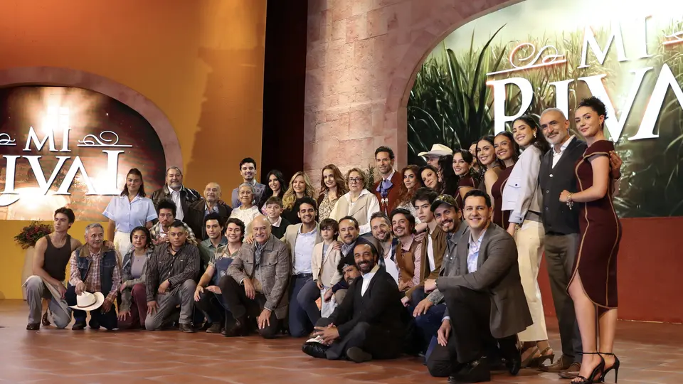 El elenco reúne a figuras como Arturo Peniche, Martha Julia y Marco Treviño. / Georgina Sánchez