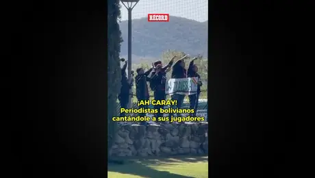 "De USTEDES depende que nos den VISA": Reporteros bolivianos le cantan a su Selección