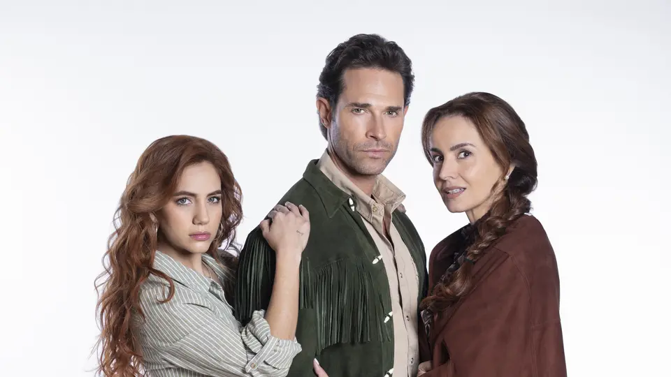 Ela Velden, Sebastián Rulli y Alejandra Barros. / Cortesía