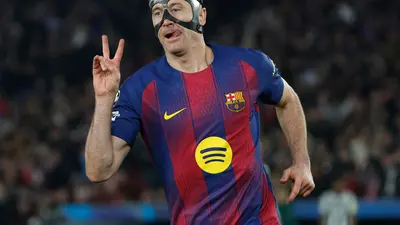Lewandowski mantiene el suspenso sobre su futuro y deja abierta la puerta a una posible salida del Barcelona