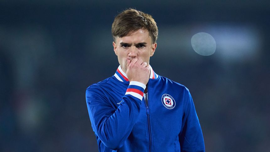 Agustín Palavecino con Cruz Azul previo a un partido del Clausura 2026 de la Liga MX | MEXSPORT