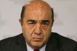 El exprocurador Murillo Karam es hospitalizado y está delicado; enfrenta caso Ayotzinapa