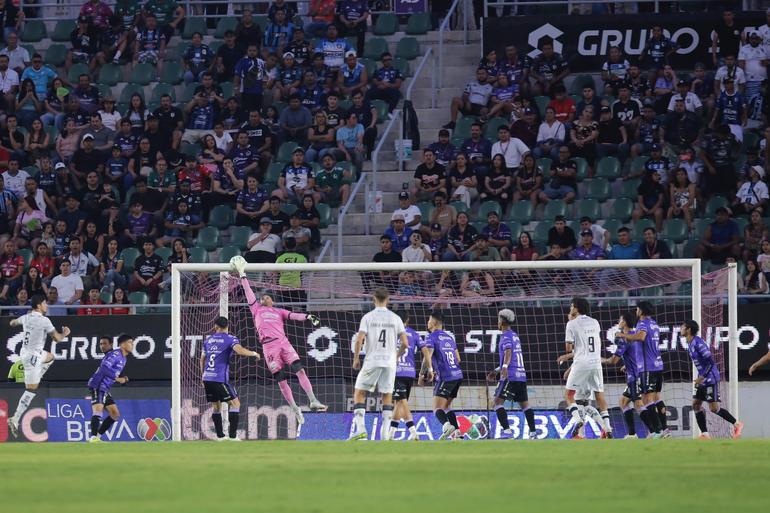 Mazatlán contra Querétaro buscando conseguir el triunfo | MEXSPORT