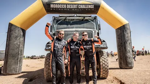 Pedro de Uriarte y Eduardo Vanzinni hacen historia en el Sahara: México sube al podio del Morocco Desert Challenge