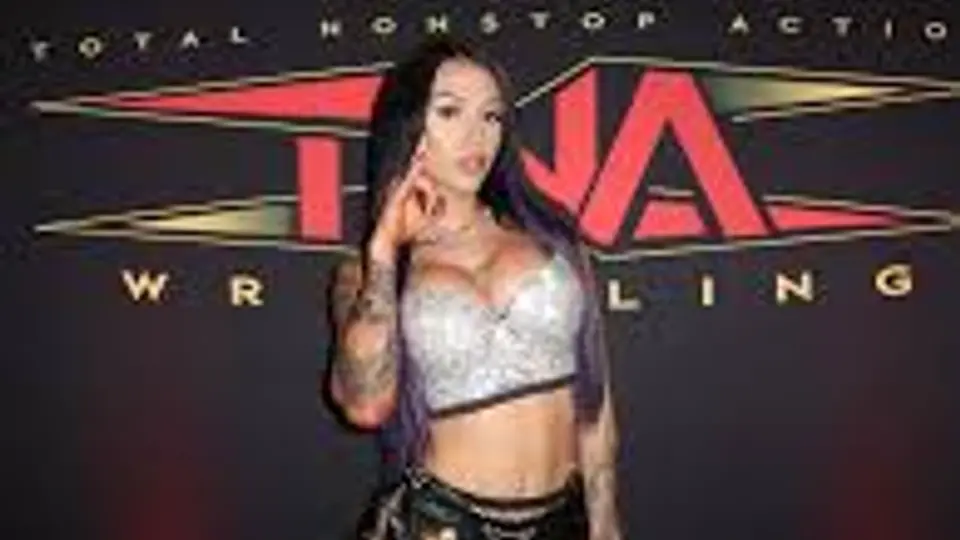 CAPTURA DE PANTALLA DE Elayna Black LLEGANDO A TNA | CAPTURA DE IG