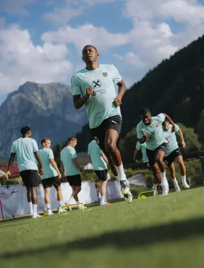 David Alaba en entrenamiento con Austria l X:oefb1904