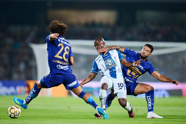 Enner Valencia, Nathan Silva y Carrasquilla en el Pumas vs Pachuca de Semifinales | MEXSPORT