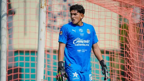 Ángel Romero, portero de Chivas | IMAGO7