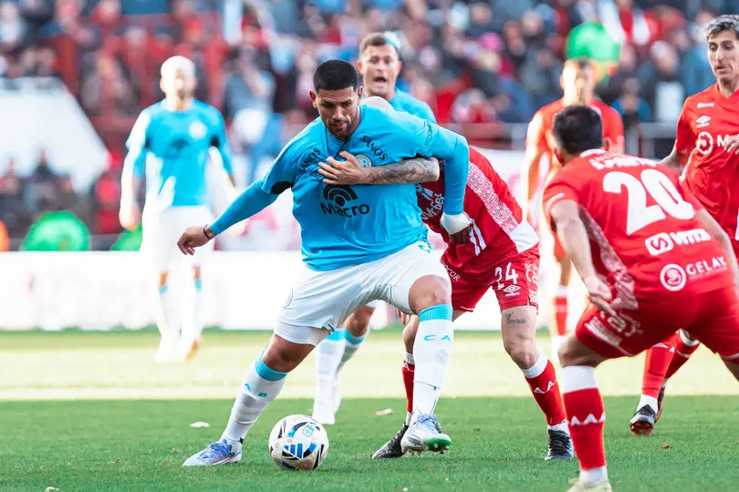 Belgrano se vio con la desventaja en los primeros minutos ante Argentinos Juniors l X:Belgrano