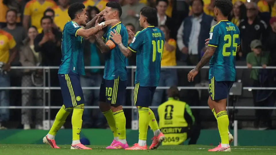 Gol de Colombia ante Uzbekistán | AP