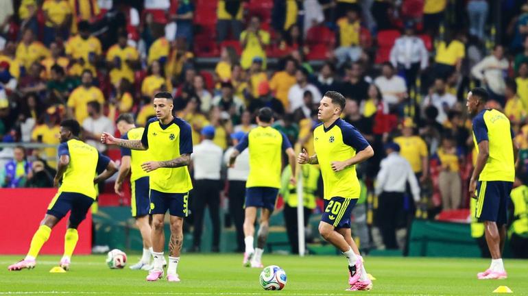 Selección de Colombia calentando | MEXSPORT