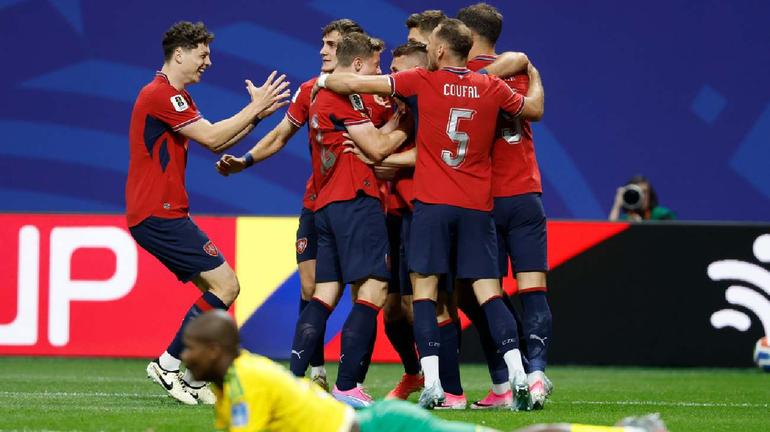 Gol de la República Checa ante Sudáfrica en la Copa del Mundo | AP