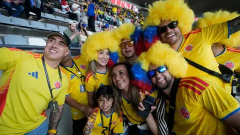 Afición colombiana l AP