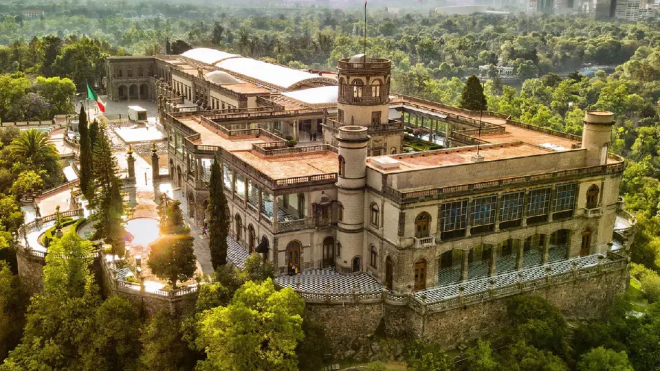 ¿FIFA rentó el Castillo de Chapultepec por más de un millón de pesos? Sheinbaum revela la verdad