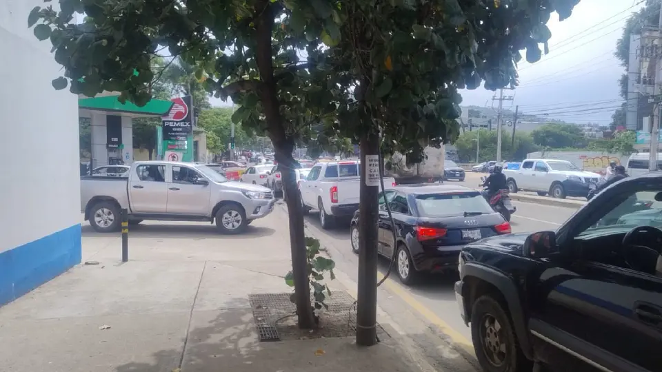 La falta de combustible afectaría las actividades comerciales de las localidades / Redes Sociales