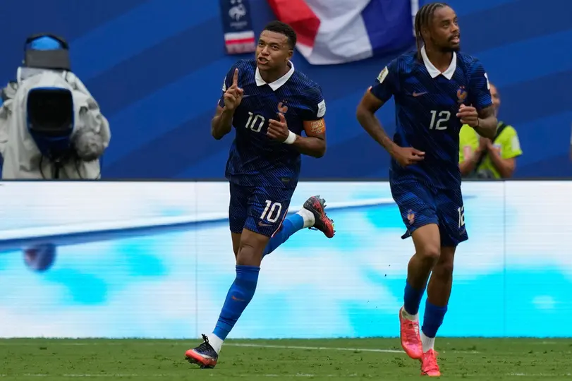 Kylian Mbappé, jugador de Francia | AP