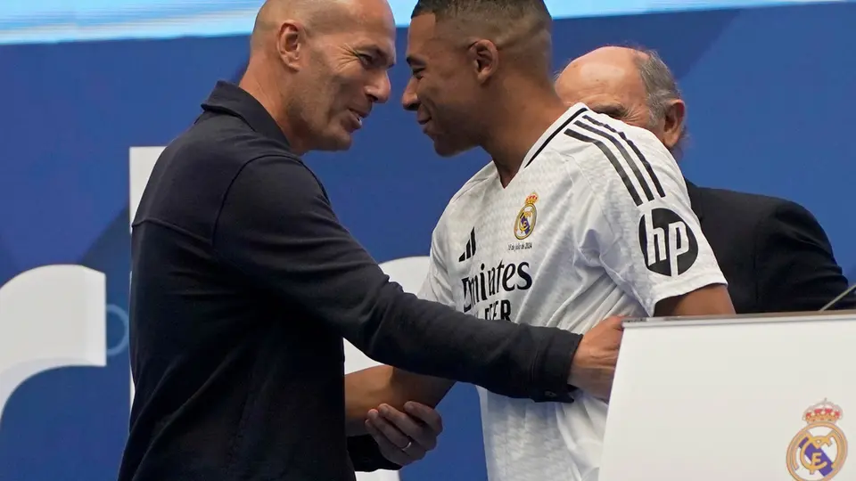 Zinédine Zidane l AP