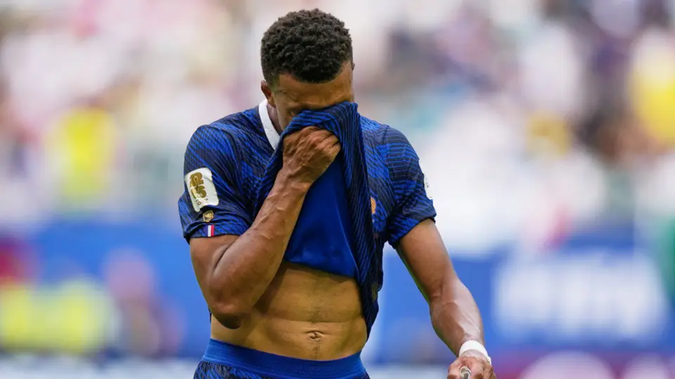 Selección de Francia se marcha sin Copa y con goleada en contra escandalosa