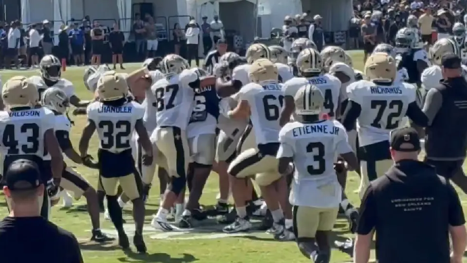 ¡Se calentaron los ánimos! Entrenamiento entre Saints y Cowboys terminó en múltiples peleas
