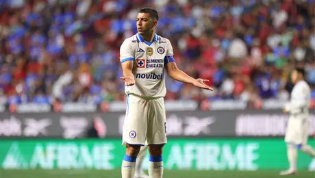Los 3 clubes Europeos que se pelean por Erik Lira