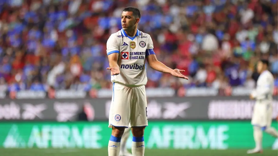 Erik Lira con Cruz Azul en el Apertura 2026 de la Liga MX | IMAGO 7