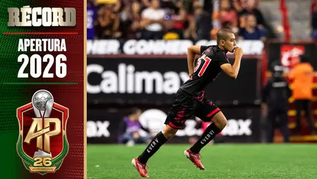 ¡Día histórico! Se cumplen dos años del debut de Gilberto Mora con Xolos