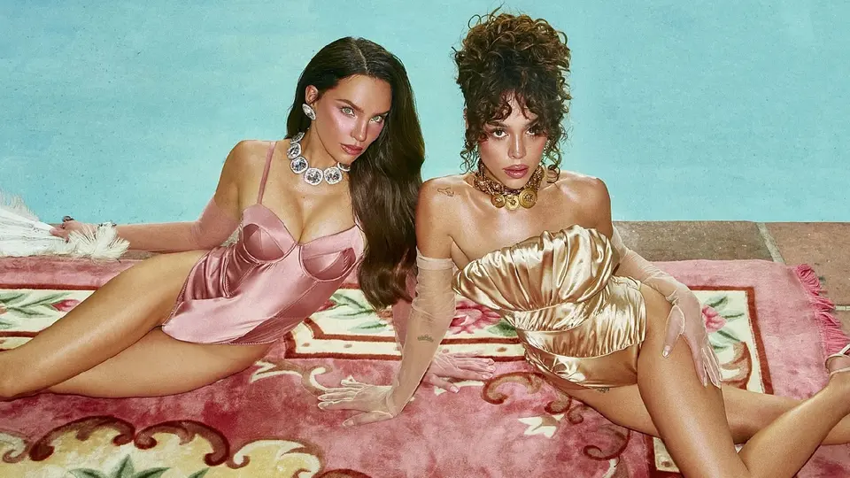 Belinda aprovechó los festejos para dar a conocer la colaboración con Danna / IG: @belindapop