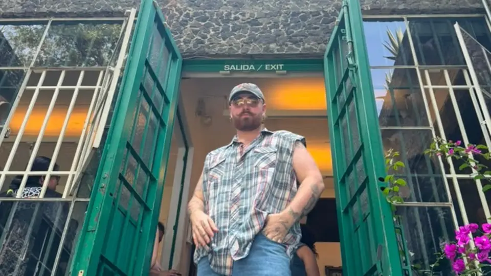 Sam Smith visita por cuarta vez la Casa Azul de Frida Kahlo en CDMX. / @samsmith