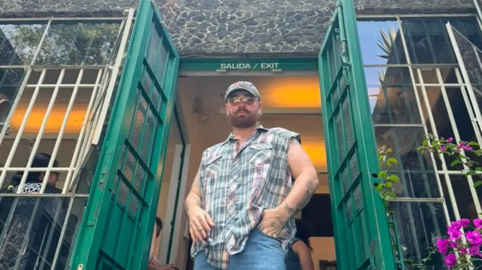 Sam Smith visita por cuarta vez la Casa Azul de Frida Kahlo en CDMX. / @samsmith