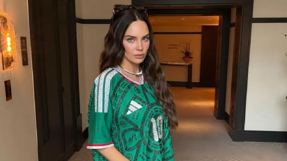 La cantante estuvo acompañada de su familia dentro de la Gran Manzana / IG: @belindapop