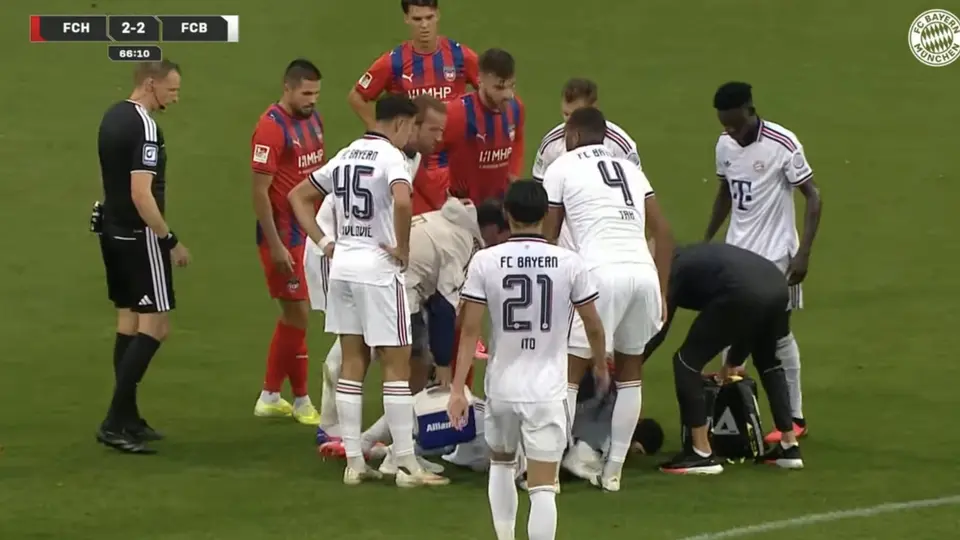 ¡Preocupación máxima! Jamal Musiala volvió a desvanecerse en un partido de Bayern Múnich