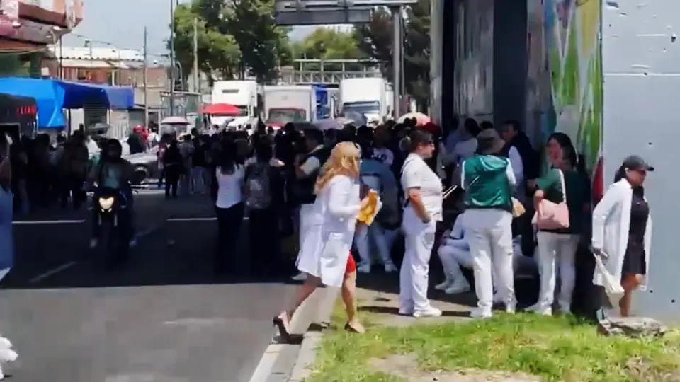 Trabajadores del sector salud realizaron manifestaciones en distintos puntos del Edomex / Especial