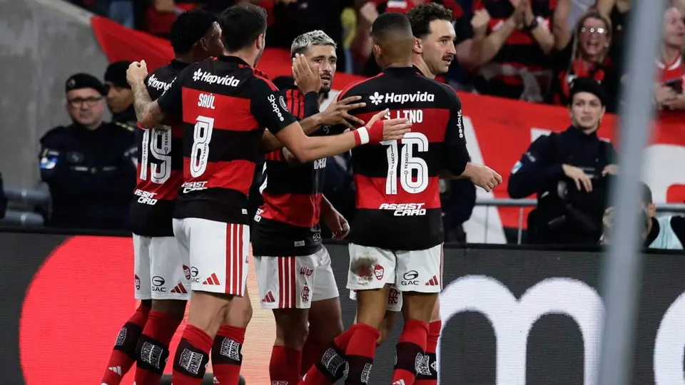 Flamengo sufre ante Independiente pero avanza a Semifinales de la Copa Libertadores