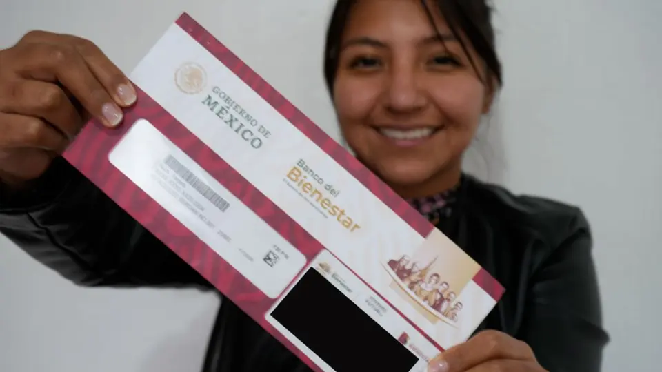 Jóvenes Escribiendo el Futuro también abrió su periodo de registro para estudiantes de educación superior / Gob Mx