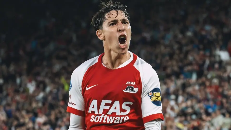Mateo Chávez recibe importante premio con AZ Alkmaar por golazo en Eredivisie