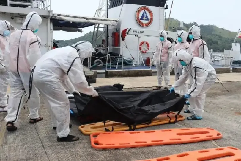 Equipos de emergencia participan en la búsqueda de los pasajeros desaparecidos tras el accidente marítimo./@noticias mx