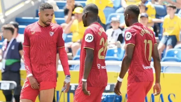 Sevilla vence a Las Palmas y se aleja de la zona de descenso