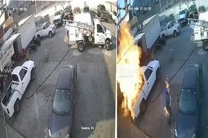 Camioneta explota al abastecerle gas LP; quema a trabajadores: VIDEO