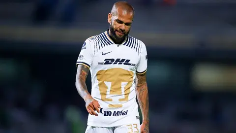 Hermano de Dani Alves rompe el silencio y habla del rumor de la muerte del exfutbolista en prisión