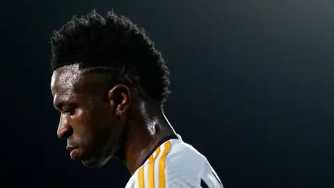 Vinicius se perdió el partido ante Atlético de Madrid por lesión en el calentamiento