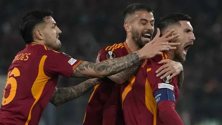 ¡Se despiden de la Europa League! Santiago Giménez y Feyenoord caen en penales ante la Roma